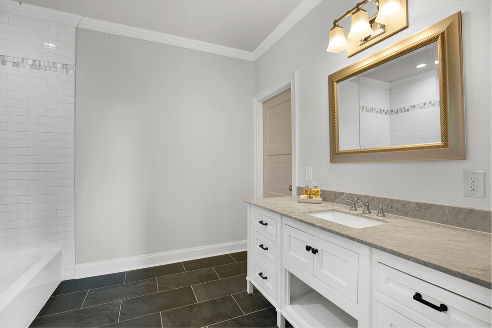 Home design - transitional home design idea