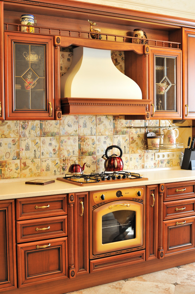 Интерьер дома в классическом стиле (250 кв м)