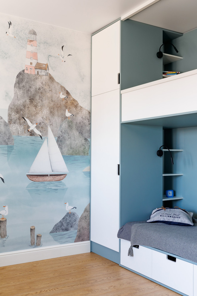 Трешка для молодой пары с двумя детьми