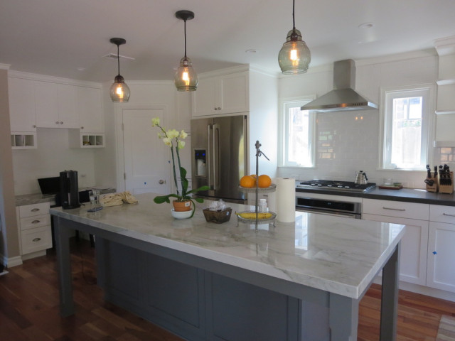 Costa Mesa transitional-kitchen