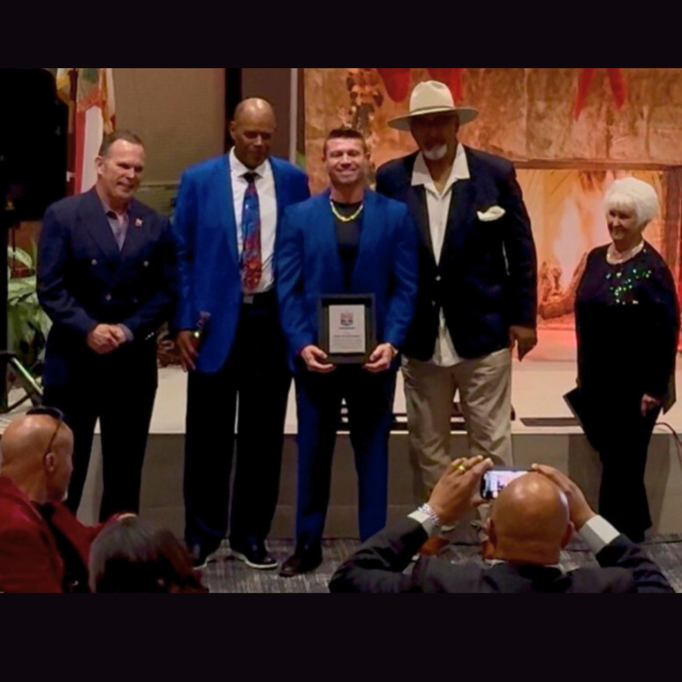 NFL Alumni Association – Tampa Bay Chapter - Buccaneers Christmas Bash