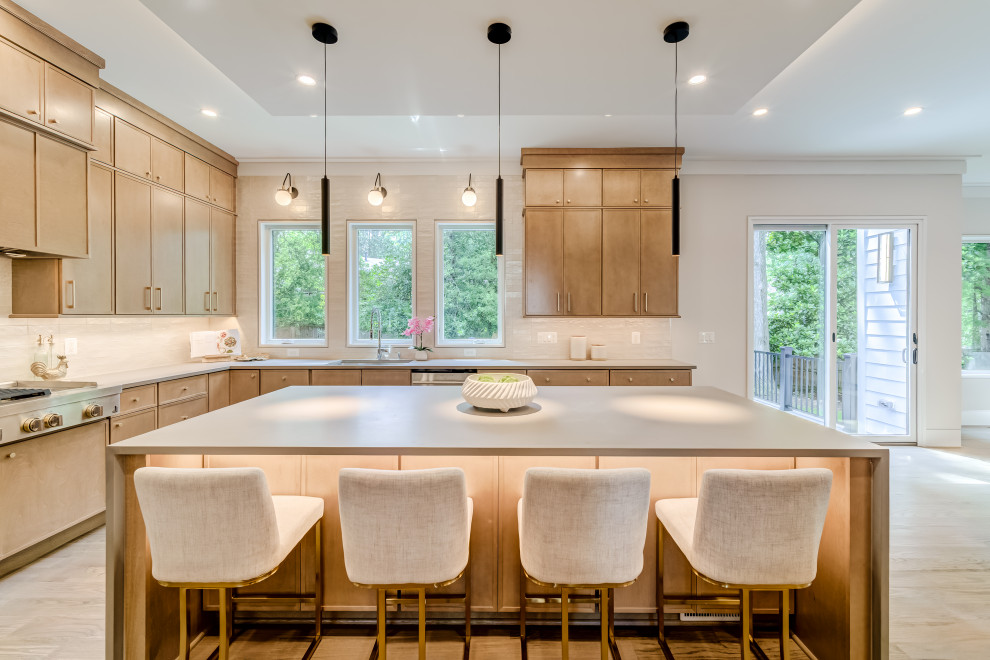 Transitional kitchen photo in DC Metro