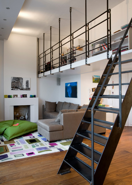 Un ch&acirc;teau dans les nuages...En ville modern-wohnbereich