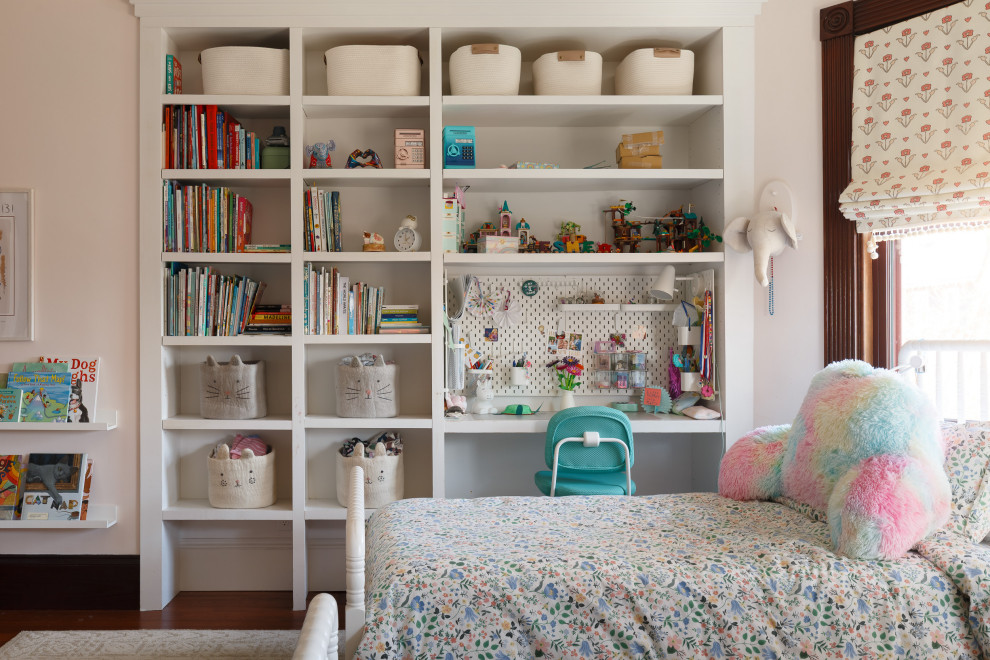 Kids' room - victorian kids' room idea in Boston