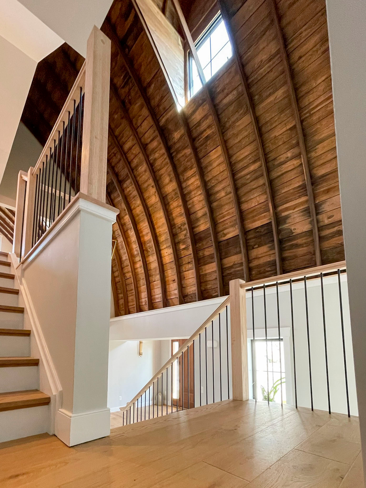 102_Straight-Freestanding Stairs/Landing in Barn Style Home, Leesburg VA 20175