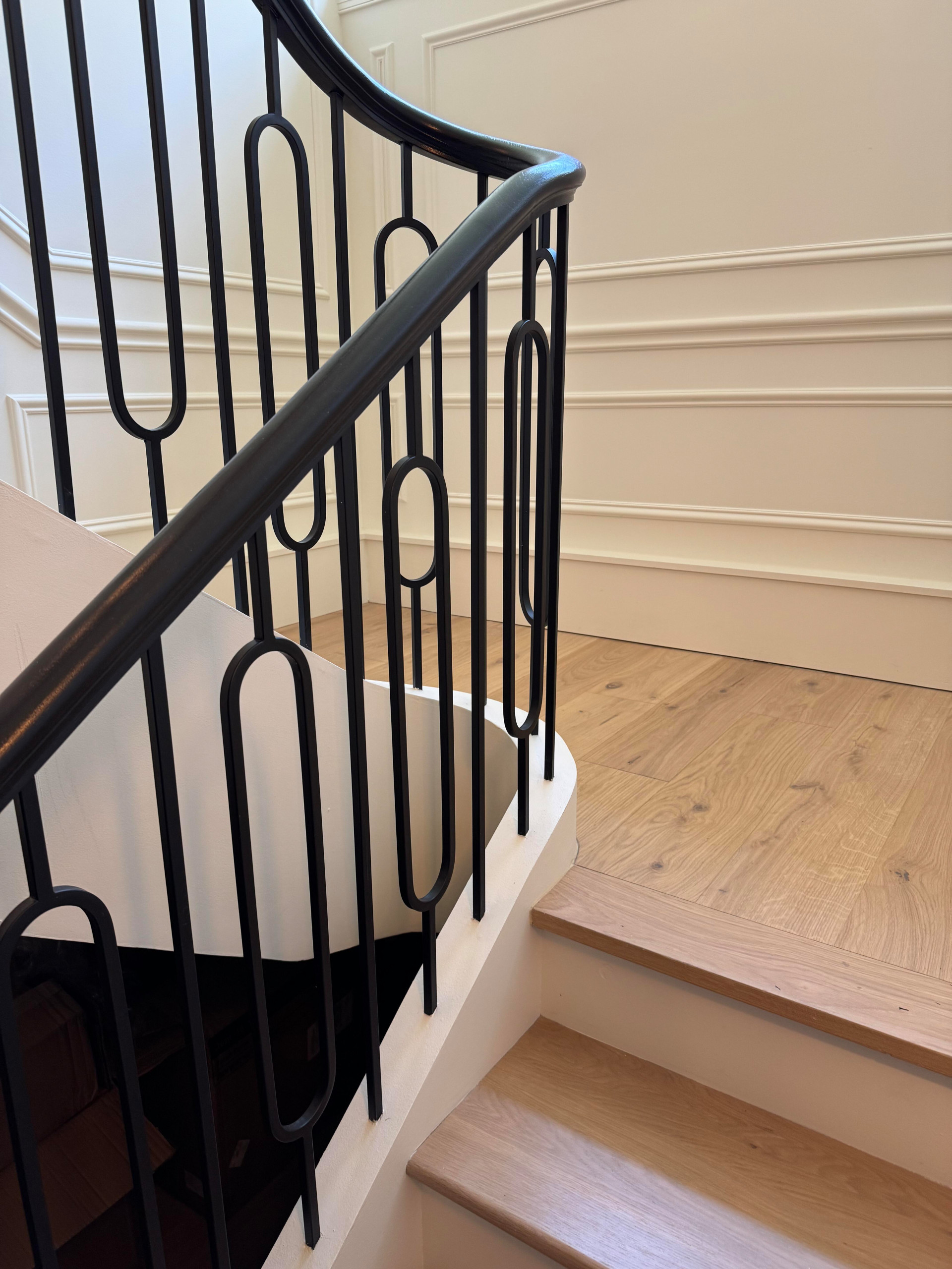 134_Stunning Straight Stair with an Elliptical Twist, McLean, VA 22101
