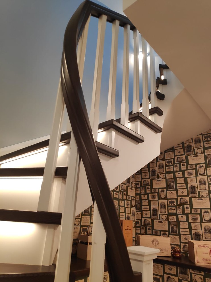 Классическая облицовка монолитной лестницы (2018)