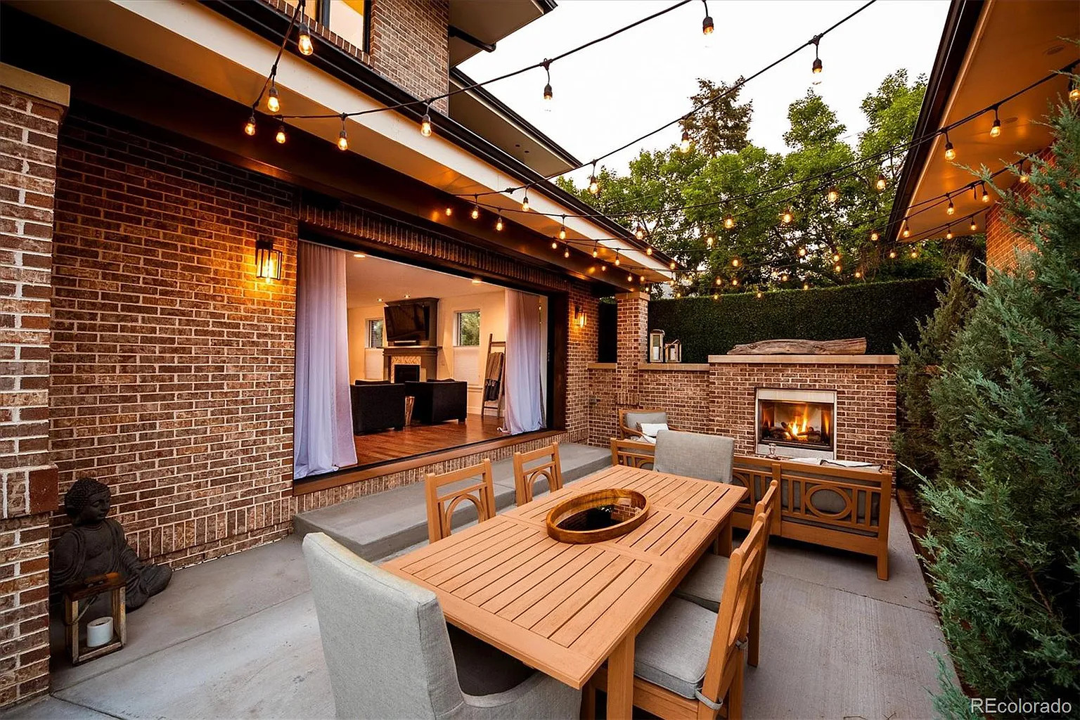 Indoor/ Outdoor Space