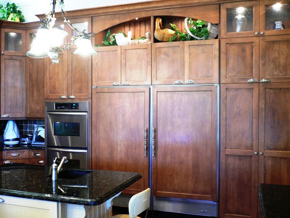 Traditional kitchen in Miami.