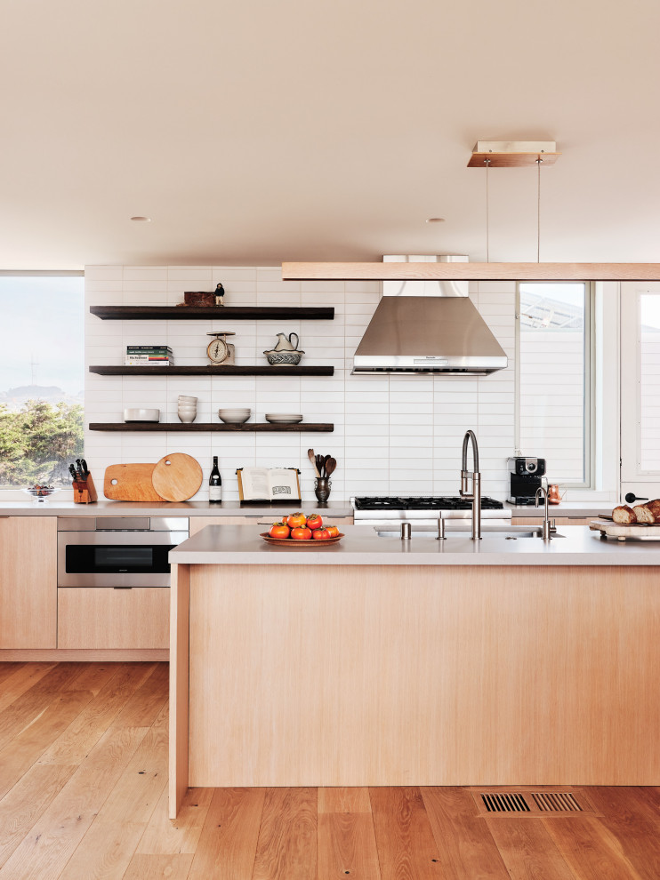 Photo of a coastal kitchen in San Francisco.