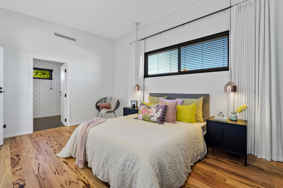 Photo of a contemporary bedroom in Perth.
