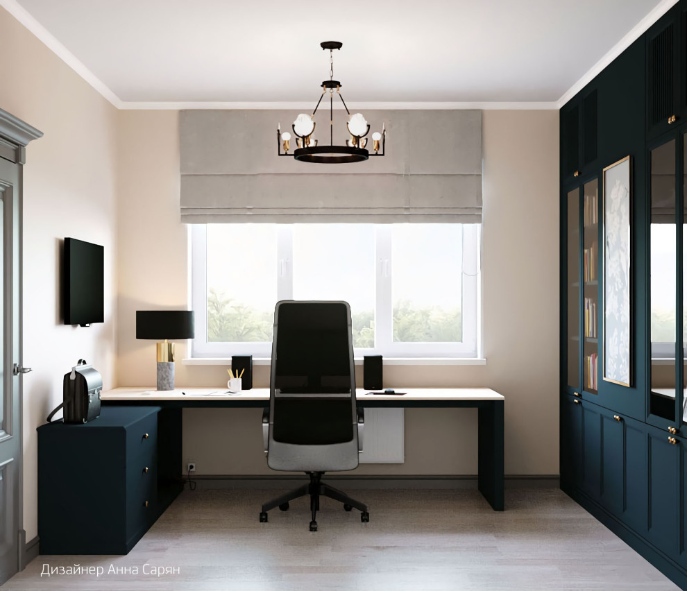 Кабинет в загородном доме в стиле неоклассика