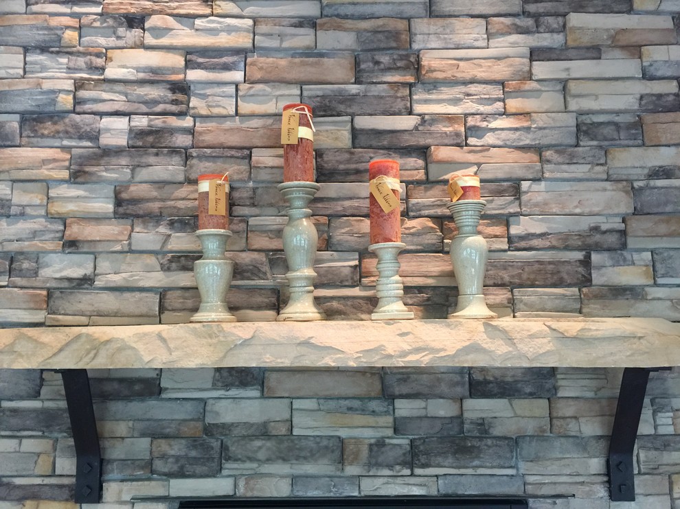 Inspiration for a rustic home design remodel in Albuquerque