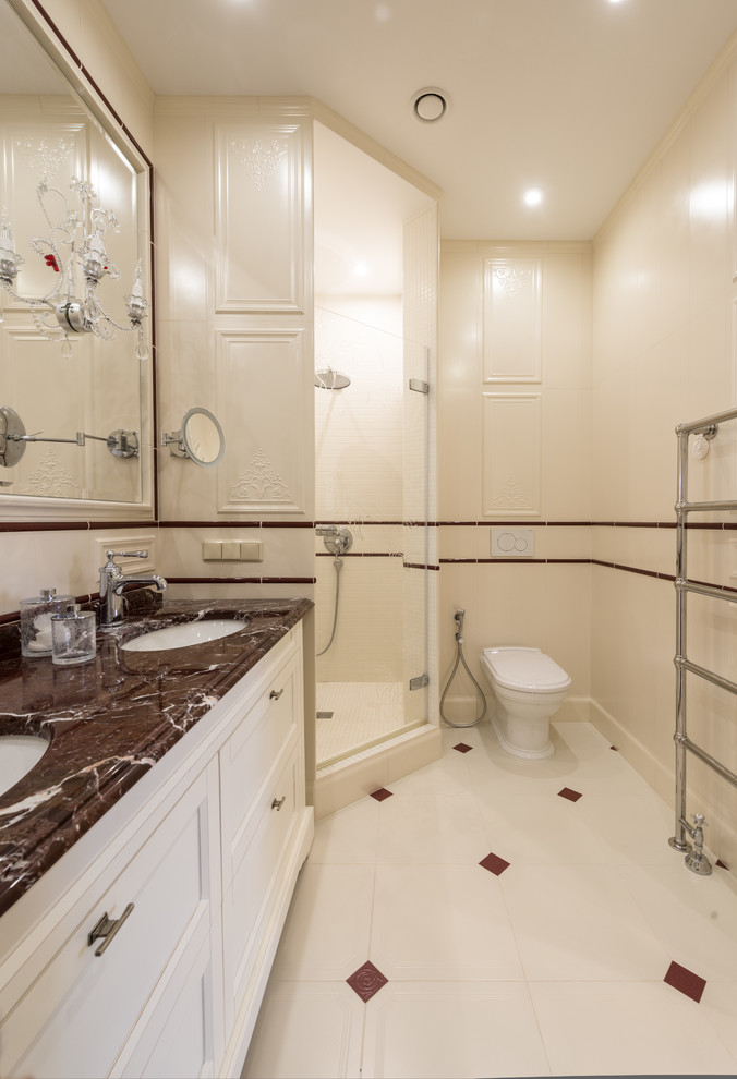 Основная ванная при спальне заказчиков