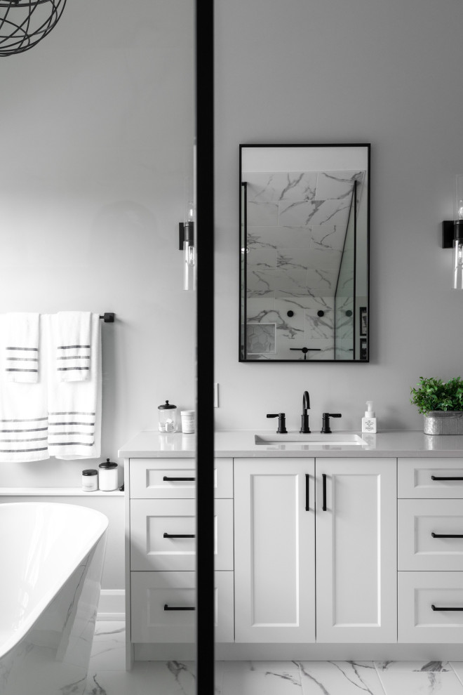 Lewis Road Farmhouse - Bathroom Remodel