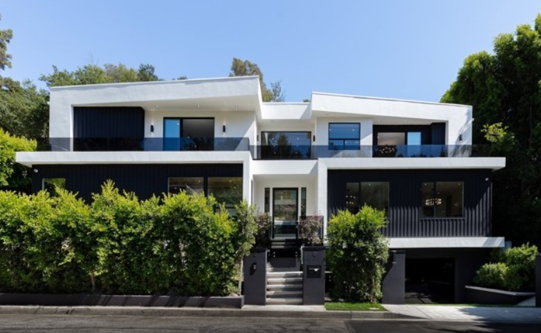 Hutton Drive 90210