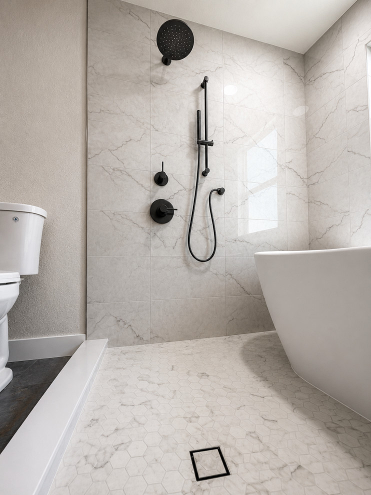 Shower and tub wet area