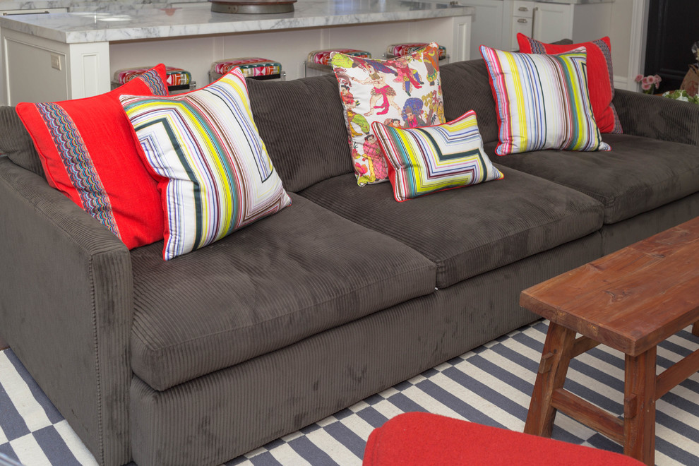 Example of an eclectic home design design in Atlanta