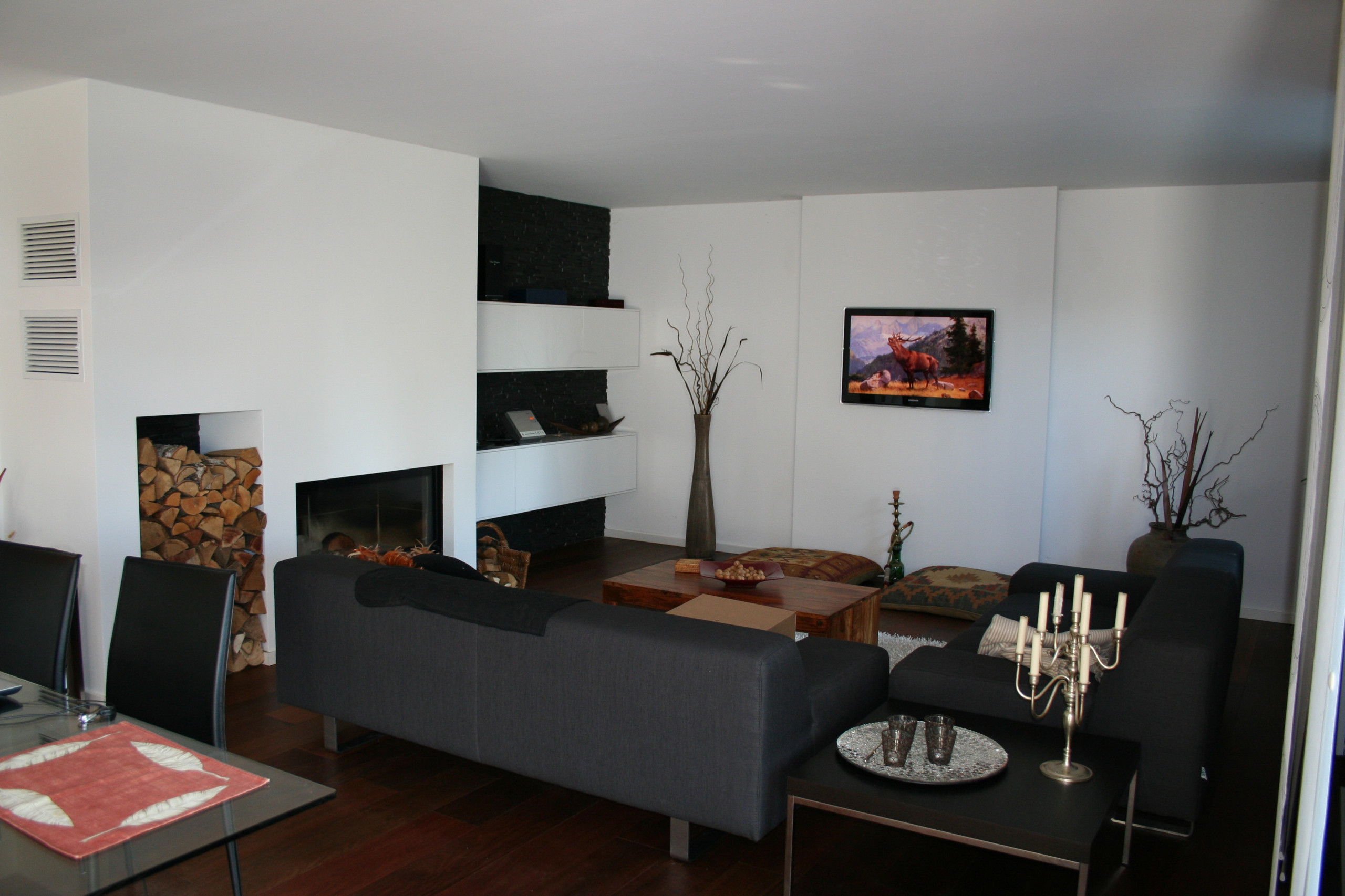 Die Küche, Esszimmer und Wohnzimmer wurden zu einem großen, offenen B