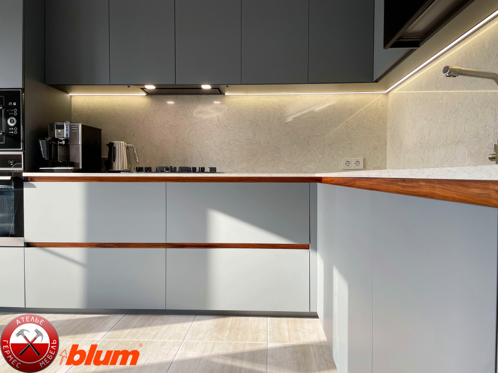 imgonline 125  copy.jpg