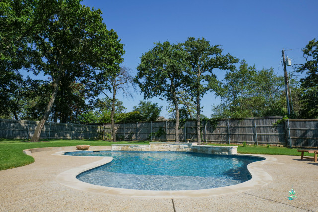Freeform fun in the sun for Keller american-southwest-swimming-pool-and-hot-tub