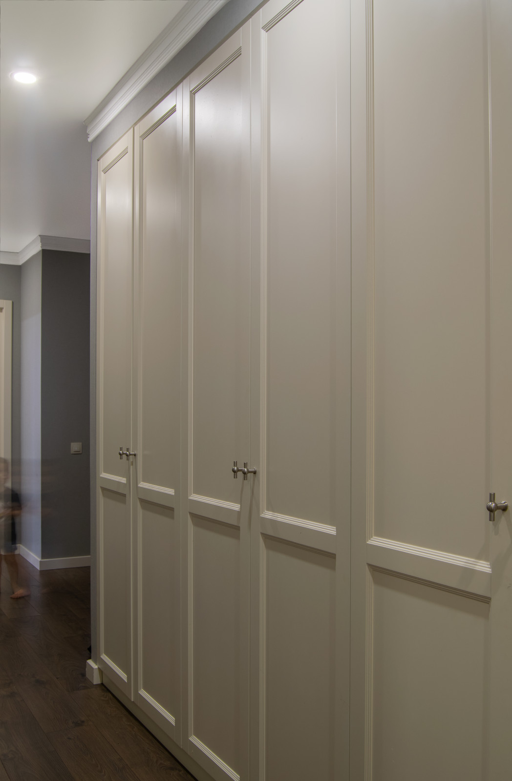 Светлая неоклассика в 3-х комнатной квартире для большой семьи с тремя детьми