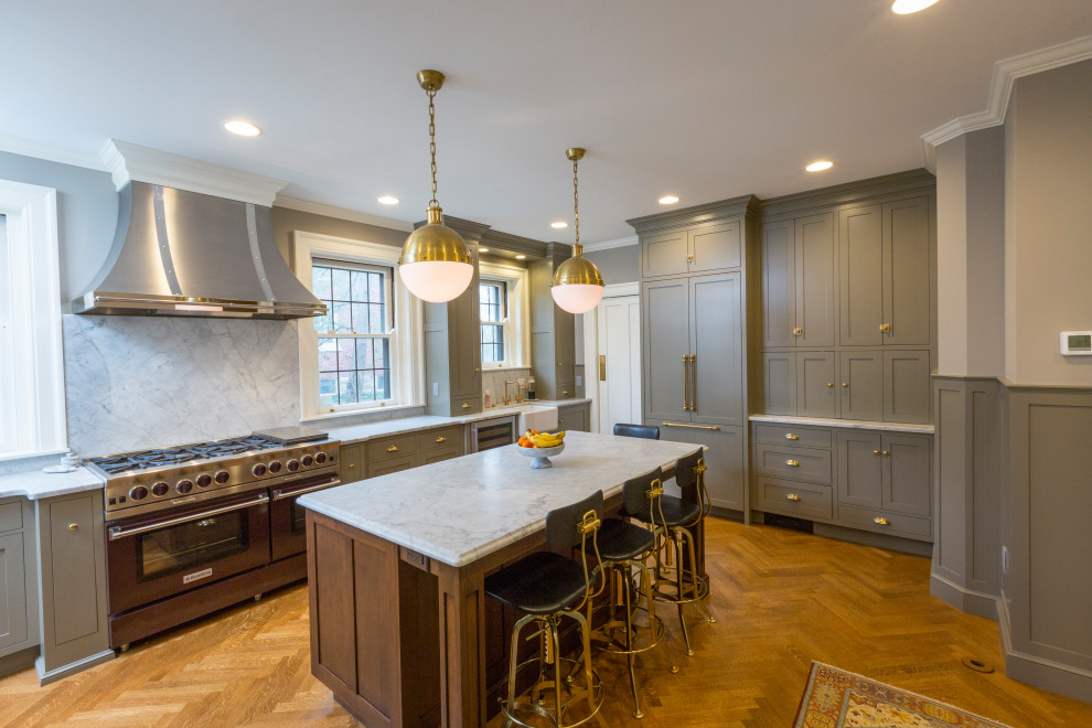 Inspiration for a transitional kitchen remodel in Cincinnati