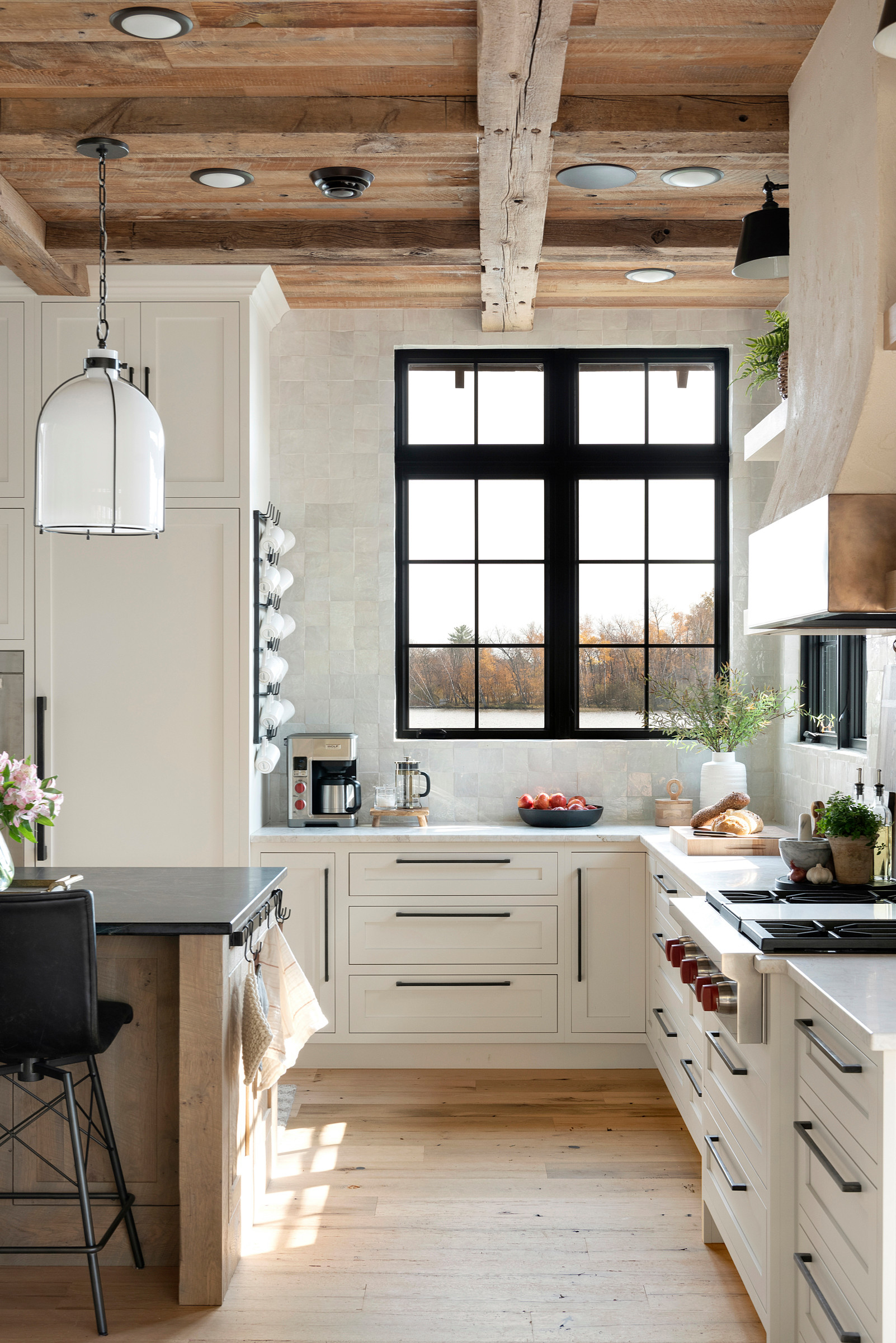 Lake House Kitchen Whitewash