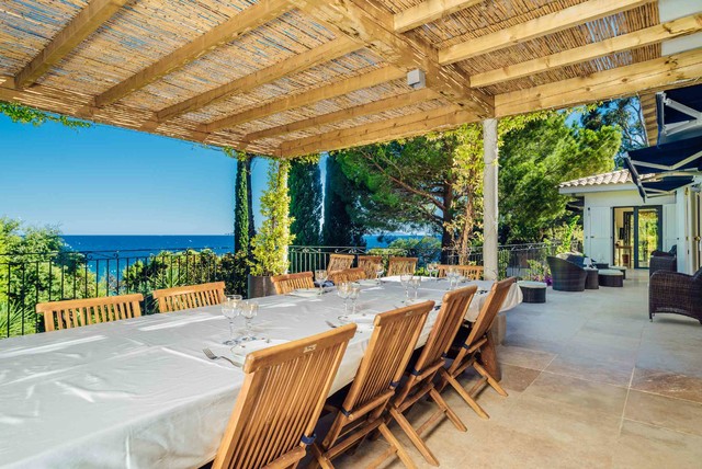 VILLA C&sup2; - Le Rayol mediterranean-courtyard
