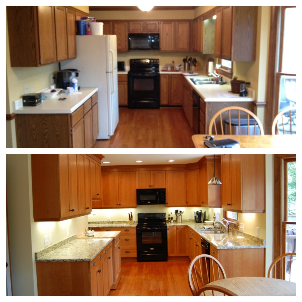 Mountain style kitchen photo in Raleigh