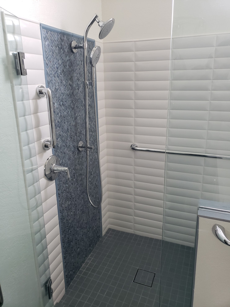 Paul and Elisa's Bathroom Renovation