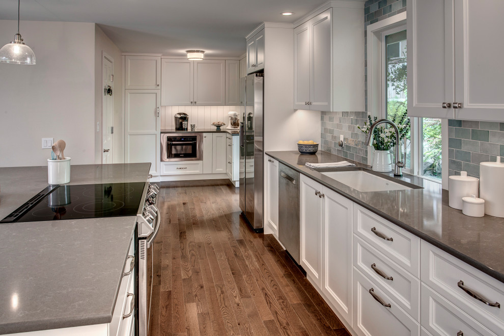 Inspiration for a transitional kitchen remodel in Seattle