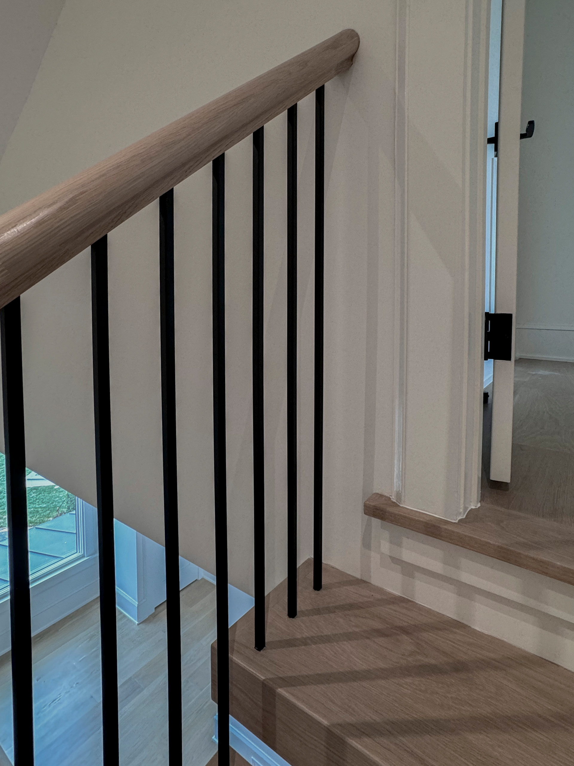 122_Modern Steel & Wood Floating Staircase, Arlington VA 22207