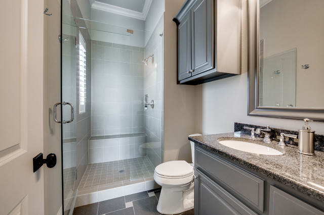 Fairview Home klassisch-modern-badezimmer