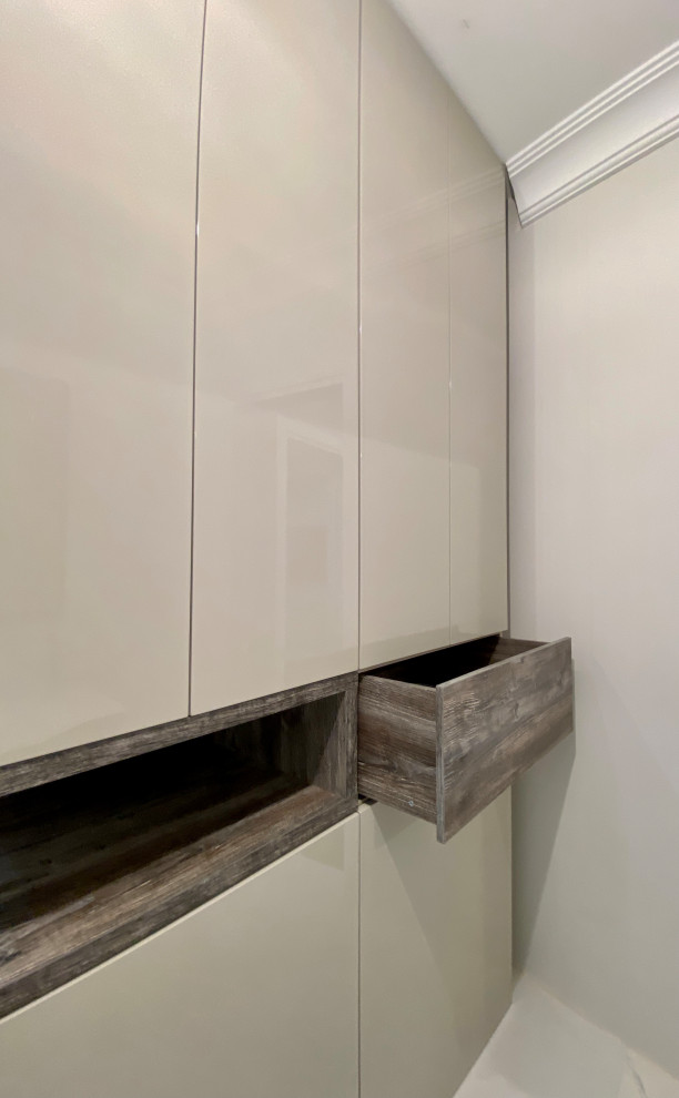 Шкаф в санузел.