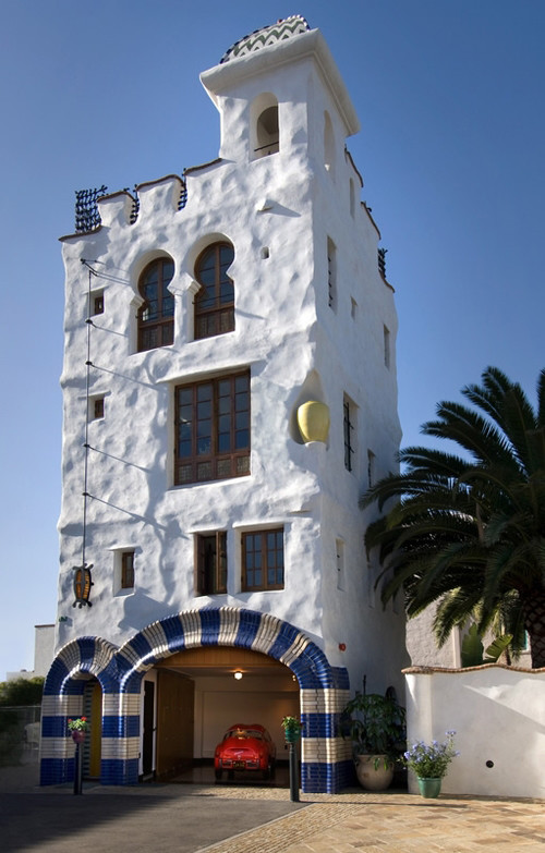 This is an example of a mediterranean home design in Santa Barbara.