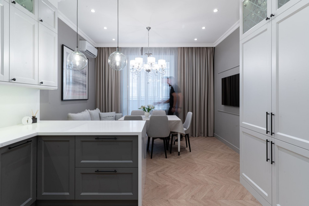 Кухня с элементами неоклассики