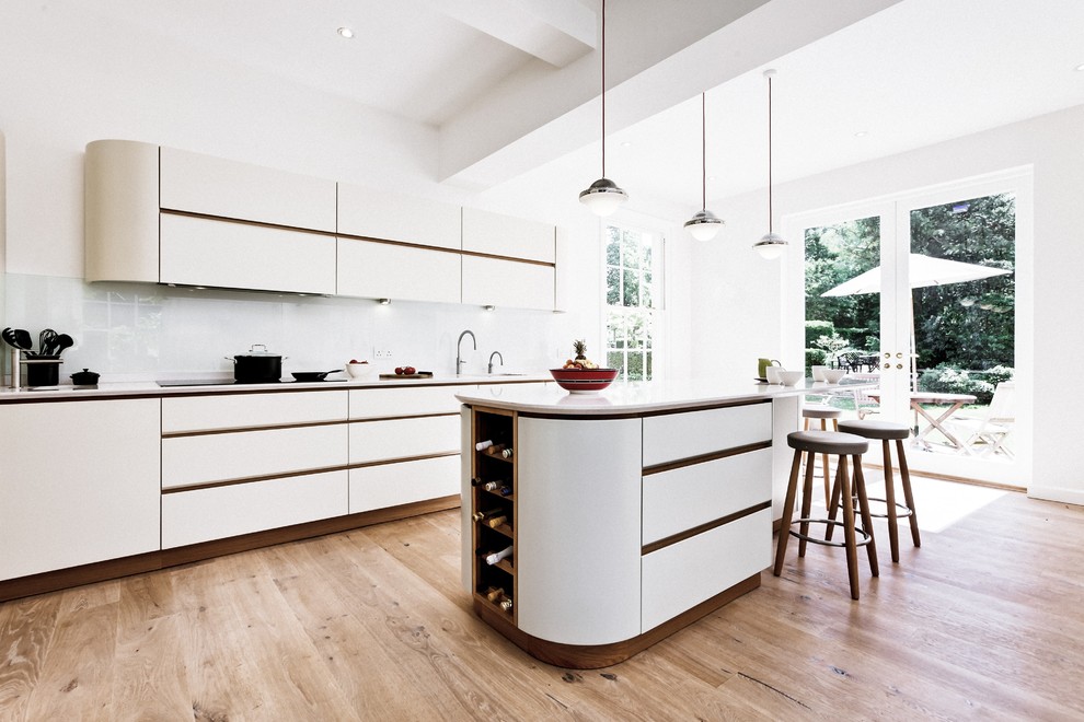 Design ideas for a transitional kitchen in Cambridgeshire.
