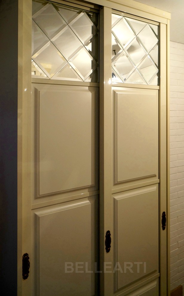 Шкаф купе с зеркальным панно г. Уфа, ул. Домашникова