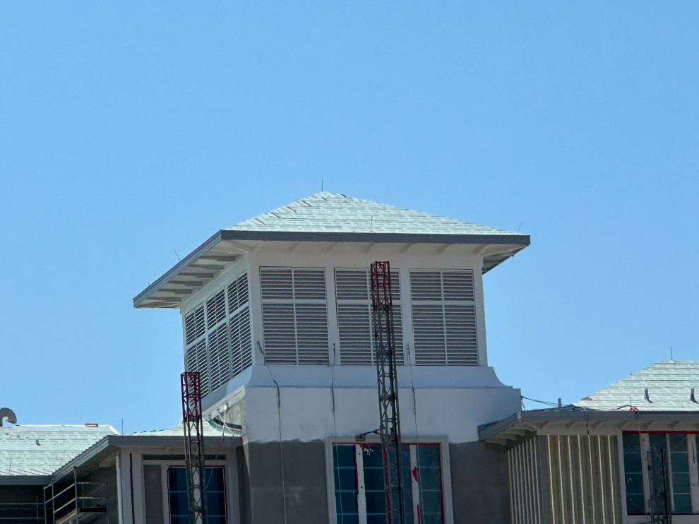 NF301 - Naples Beach Club