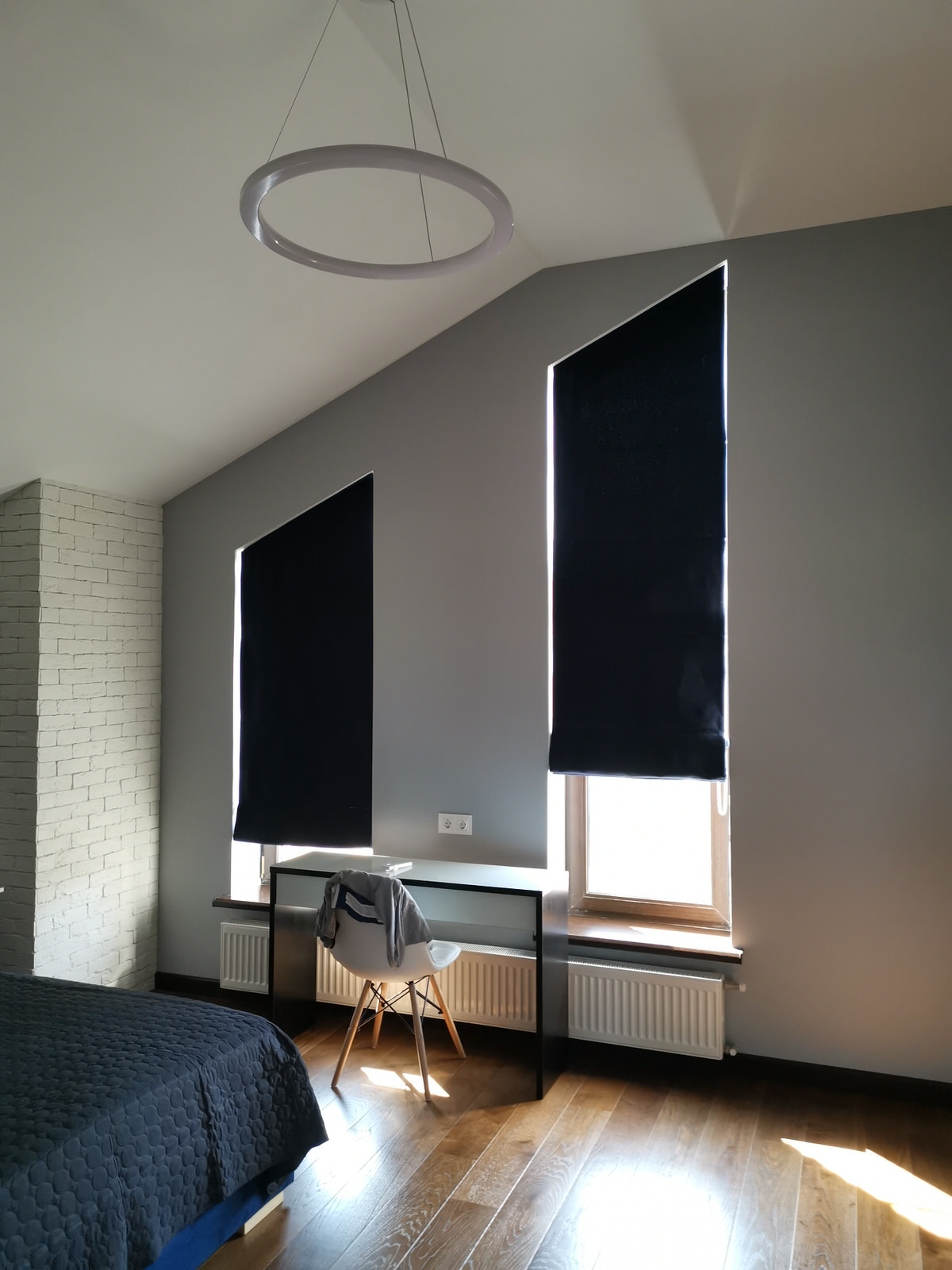 Римки в доме. Скошеные окна