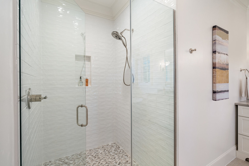 Bathroom - bathroom idea in Raleigh