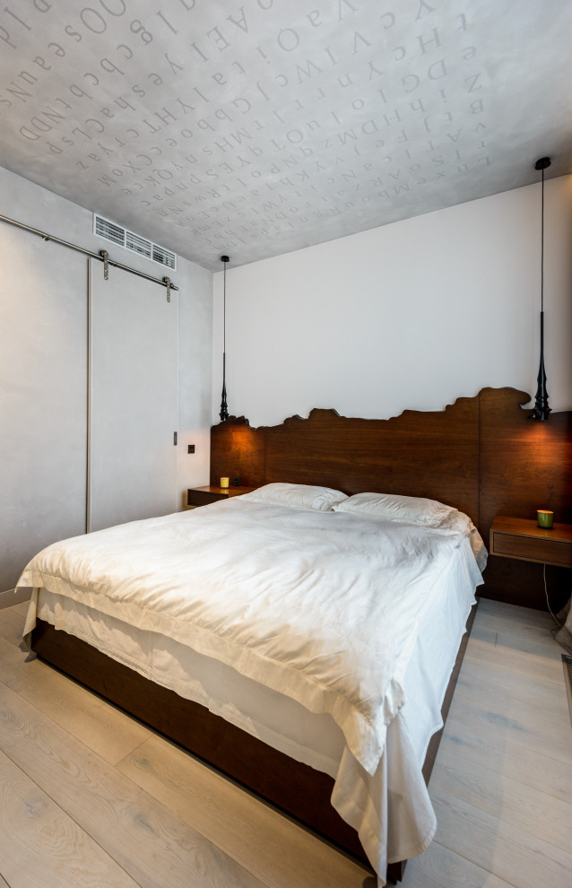 Интерьер с жёлтым