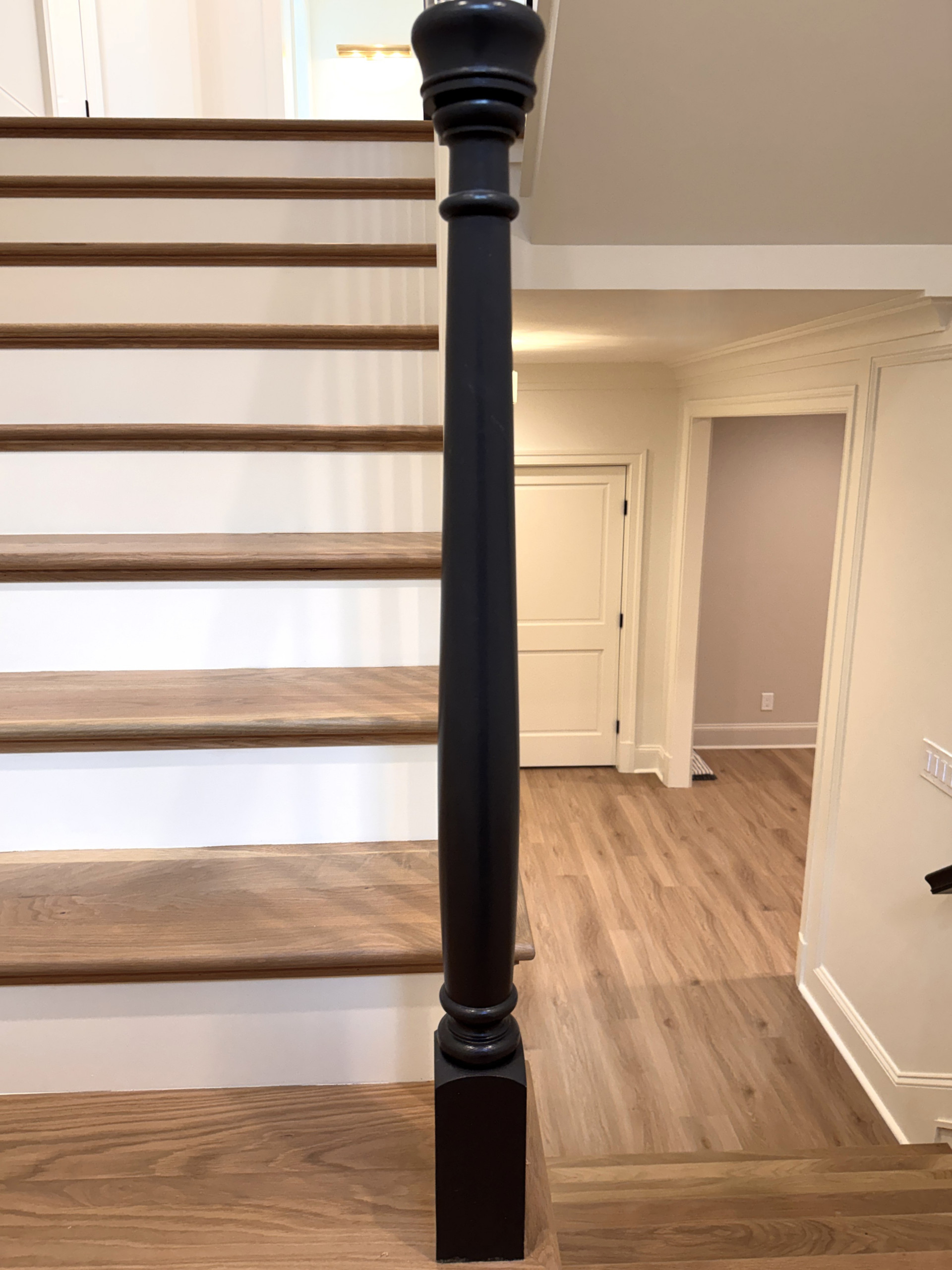 Project #160 | Traditional Box Stair with Gooseneck Handrail