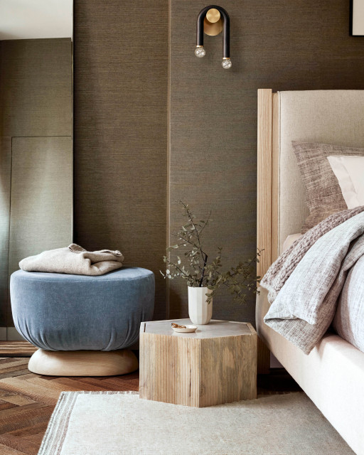 The Thompson Bed in Creme Performance Linen and Natural Ash finish