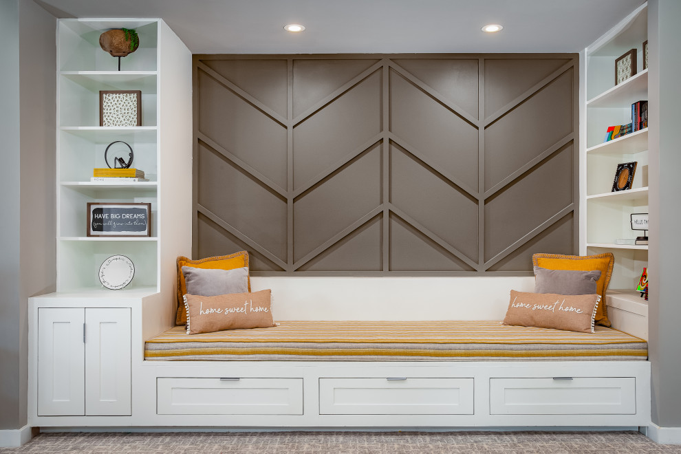 Inspiration for a transitional home design remodel in Philadelphia