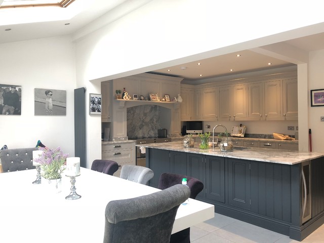 In-frame painted kitchen traditional-kitchen