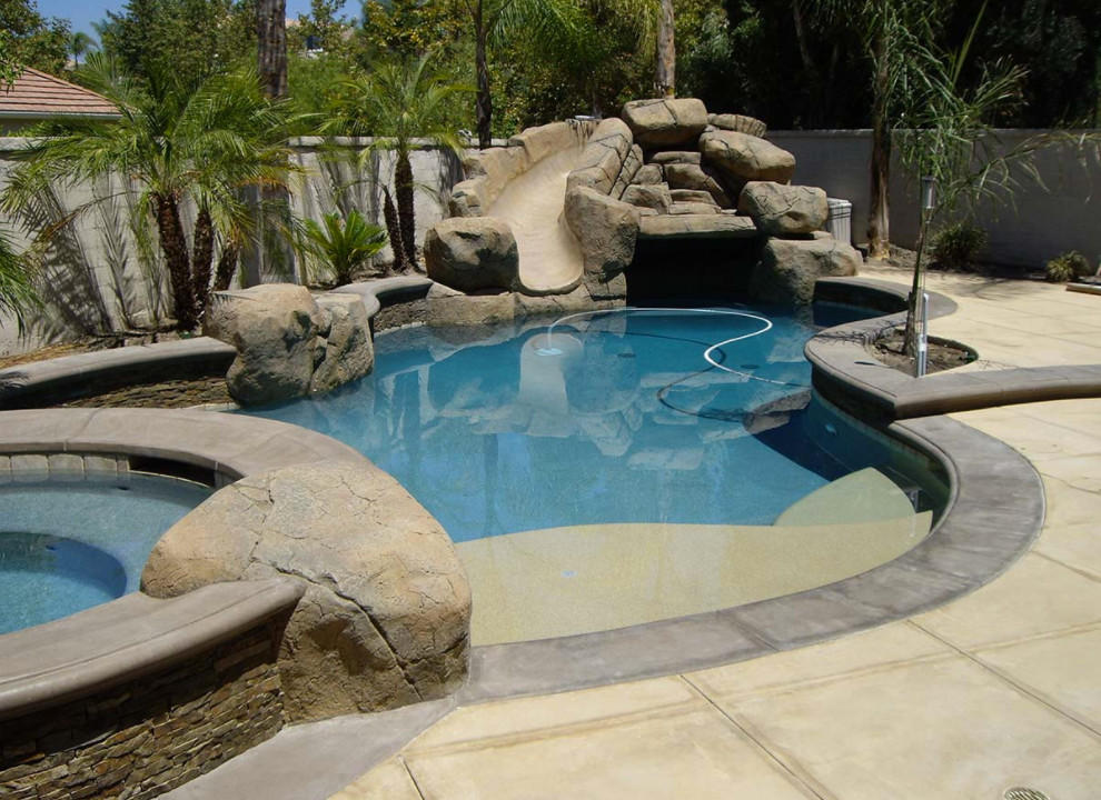 Example of a transitional pool design in Orange County