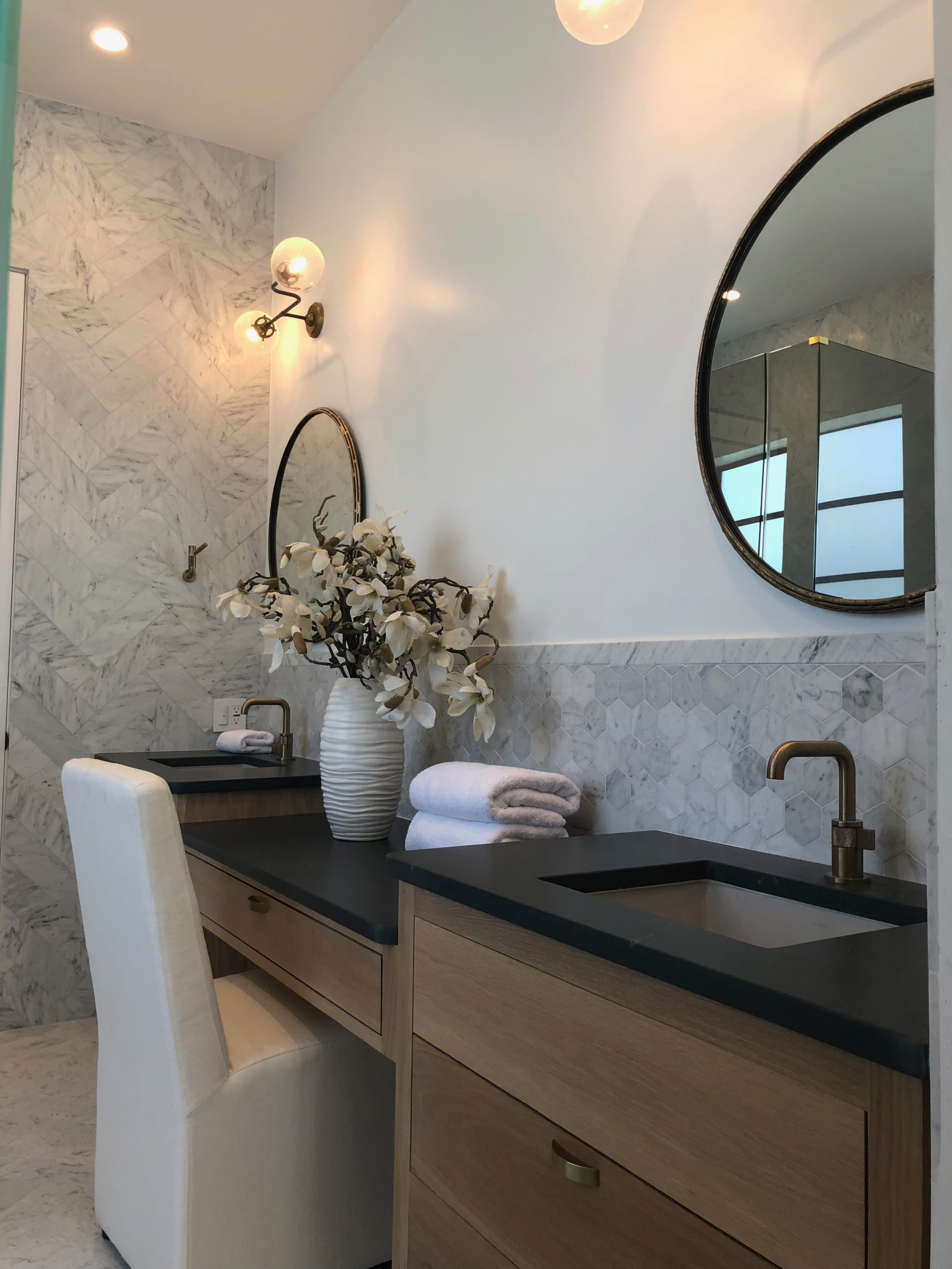 Amoroso new modern House