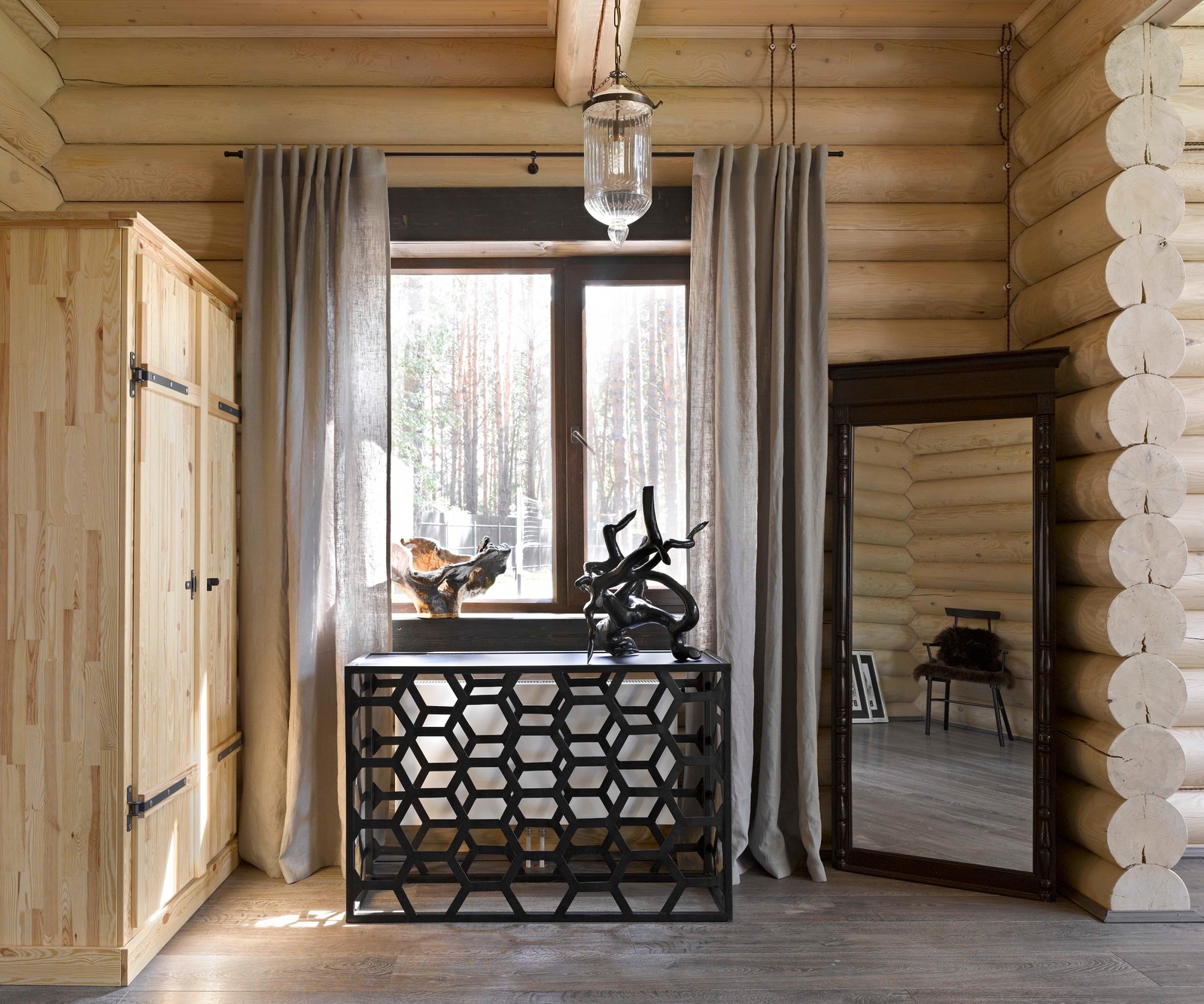 Деревянный дом на Волге в Ульяновской области